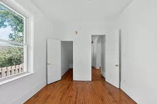 558 N Crystal St, Elgin, IL 60123 - Photo 15