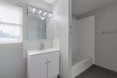 12226 S Racine Avenue, Chicago, IL 60643 - Photo 15