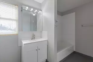 12226 S Racine Ave, Chicago, IL 60643 - Photo 15