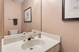 1755 S Wiesbrook Rd, Wheaton, IL 60189 - Photo 15