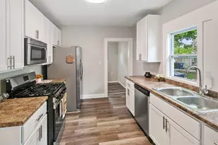 1518 Melrose Ave, Waukegan, IL 60085 - Photo 9