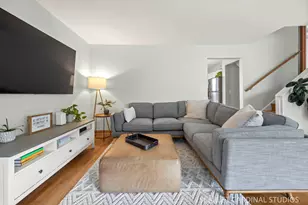 434 E Highland Ave, Villa Park, IL 60181 - Photo 5