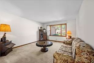 13 N Weston Ave, Elgin, IL 60123 - Photo 3