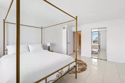 [Address not provided], Chicago, IL 60660 - Photo 13