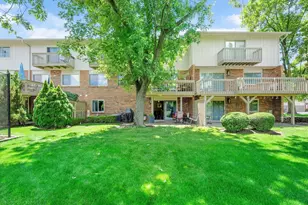19W182 Ginny Ln E, Oak Brook, IL 60523 - Photo 35