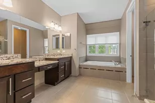 4 Joshua Ct, South Barrington, IL 60010 - Photo 17