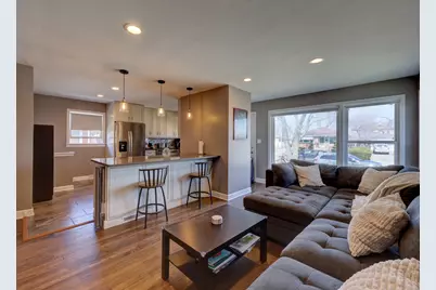 9973 Wilson Avenue, Schiller Park, IL 60176 - Photo 5