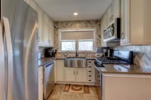 9973 Wilson Ave, Schiller Park, IL 60176 - Photo 11