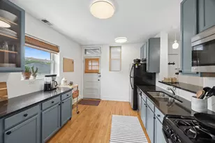 619 Washington Blvd, Oak Park, IL 60302 - Photo 9
