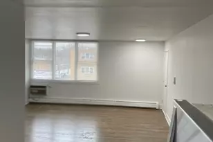2515 W Jerome St, Chicago, IL 60645 - Photo 5