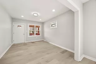 12106 S Emerald Ave, Chicago, IL 60628 - Photo 3