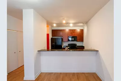 100 E 14th Street #1808, Chicago, IL 60605 - Photo 5