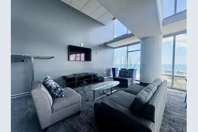 100 E 14th Street #1808, Chicago, IL 60605 - Photo 21