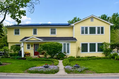 83 N Park Boulevard, Glen Ellyn, IL 60137 - Photo 1