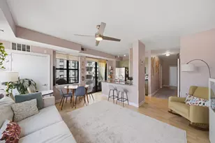 451 W Huron St, Chicago, IL 60654 - Photo 3