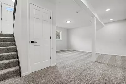 651 Michigan Avenue, South Elgin, IL 60177 - Photo 19