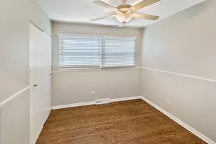 1930 Arthur Dr, Waukegan, IL 60087 - Photo 11