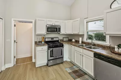 1930 Arthur Drive, Waukegan, IL 60087 - Photo 9
