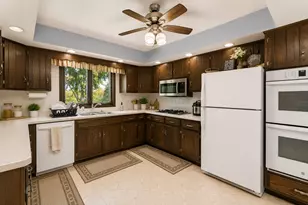 150 Shady Ln, Bartlett, IL 60103 - Photo 15