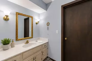 150 Shady Ln, Bartlett, IL 60103 - Photo 21