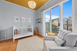 1157 W Newport Ave, Chicago, IL 60657 - Photo 11