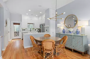 1157 W Newport Ave, Chicago, IL 60657 - Photo 7
