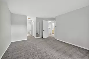 105 Ione Dr, South Elgin, IL 60177 - Photo 29