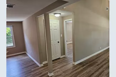 206 S Jefferson Street, Lockport, IL 60441 - Photo 11