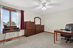 3483 Comstock Ave, Dekalb, IL 60115 - Photo 35