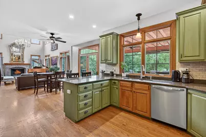 3483 Comstock Avenue, Dekalb, IL 60115 - Photo 21