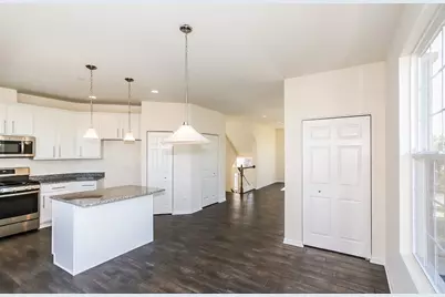 1923 Continental Avenue #1923, Naperville, IL 60563 - Photo 3