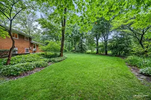 21 Golden Larch Ct, Naperville, IL 60540 - Photo 25