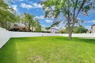 3780 Bordeaux Dr, Hoffman Estates, IL 60192 - Photo 47