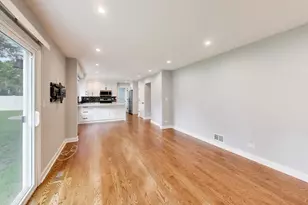 3780 Bordeaux Dr, Hoffman Estates, IL 60192 - Photo 21