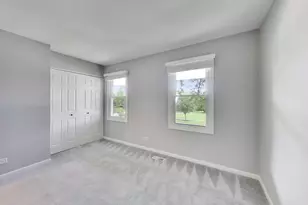 3780 Bordeaux Dr, Hoffman Estates, IL 60192 - Photo 35