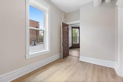 3751 N Clifton Avenue #1, Chicago, IL 60613 - Photo 11