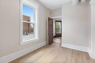 3751 N Clifton Ave, Chicago, IL 60613 - Photo 11
