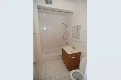 7732 N Paulina Street #3A, Chicago, IL 60626 - Photo 5