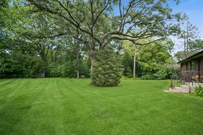 1225 Oakdale Drive, Elgin, IL 60123 - Photo 3