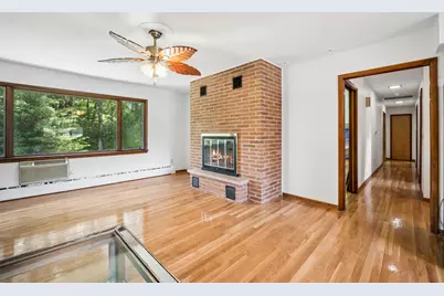 1225 Oakdale Drive, Elgin, IL 60123 - Photo 11