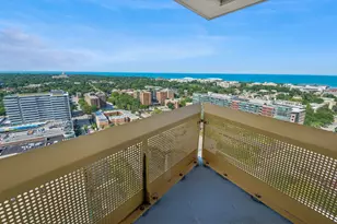 1720 Maple Ave, Evanston, IL 60201 - Photo 19