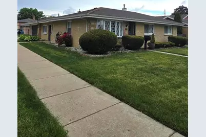 6101 W 82nd Place, Burbank, IL 60459 - Photo 1
