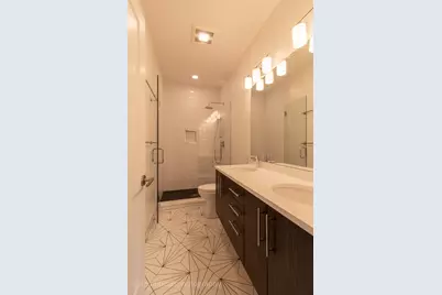 1221 E Marquette Road, Chicago, IL 60637 - Photo 11