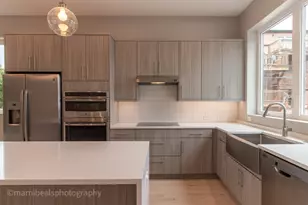 1221 E Marquette Rd, Chicago, IL 60637 - Photo 3