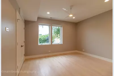 1221 E Marquette Road, Chicago, IL 60637 - Photo 13