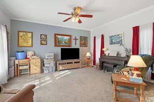 402 S Driftwood Trail, McHenry, IL 60050 - Photo 5