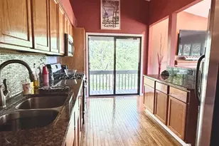 2304 Olde Mill Rd, Plainfield, IL 60586 - Photo 5