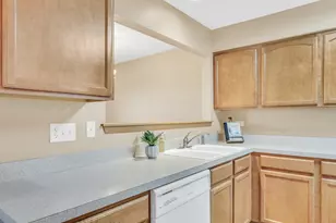 39712 N Warren Ln, Beach Park, IL 60083 - Photo 11