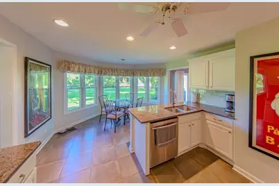 193 Country Club Drive, Prospect Heights, IL 60070 - Photo 15