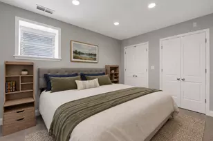 728 W Addison St, Chicago, IL 60613 - Photo 7